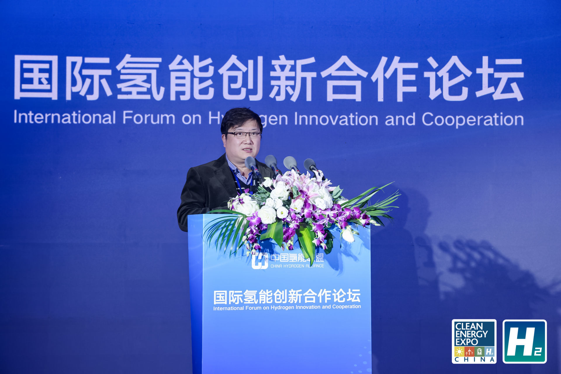 孙晓明  中国可再生能源学会氢能专委会副主任、深圳氢致能源有限公司首席科学家