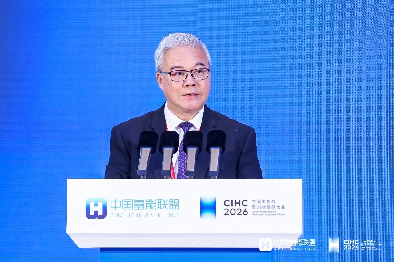 095935683013.jpg 潘国英.jpg